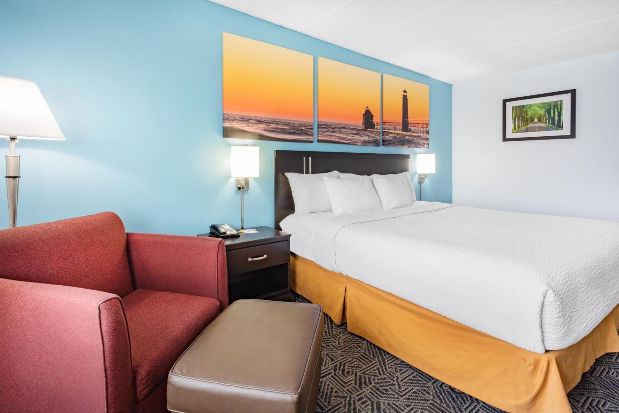 Hotel Days By Wyndham Canton Detroit 2*